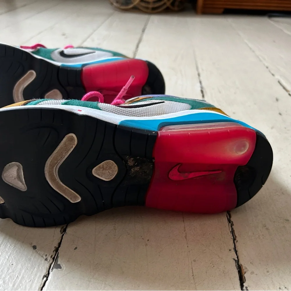 Nike Multicolor Sneakers with Pink Laces - Picture 6 of 8